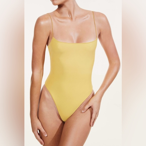 Tropic of C One piece - Picture 2 of 8